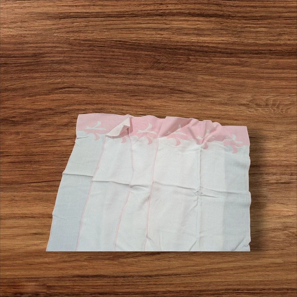 Pink & White Table Napkins Fleur-De-Lis Cutout Design Linen Blend 15x10 Set Of 4